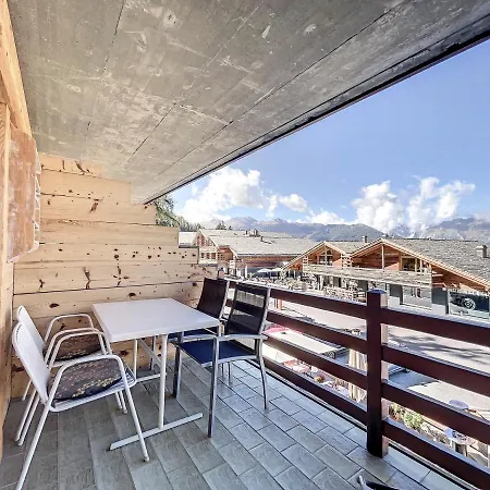 Apartment Emeraude
